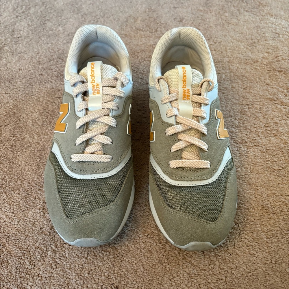 New Balance 997H 'True Camo Golden Hour' Sneakers - Picture 4 of 5